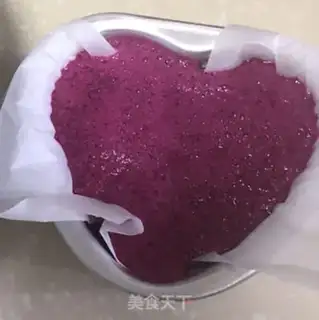 Make Heart-shaped dragon fruit milk pudding step 4