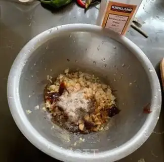 Make Garlic shrimp step 1