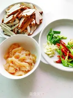 Make Soy-dried chicken chest step 1