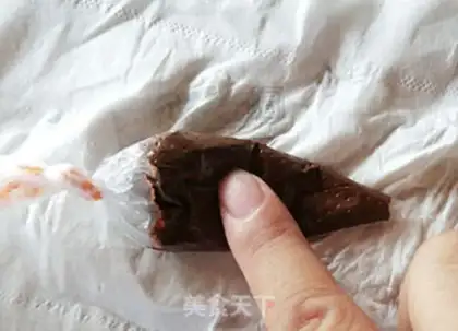 Make Chocolate crown step 3