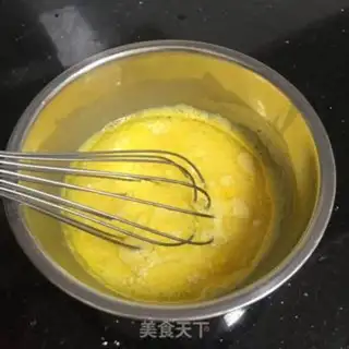 Make A blueberry roll step 1