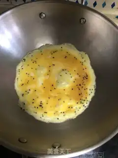 Make Black sesame eggcake step 1