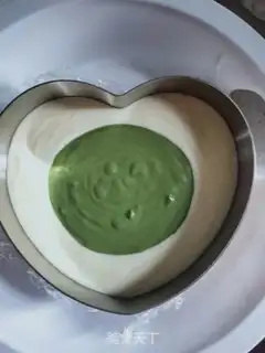 Make Gradually rub the tea mousse cake step 10