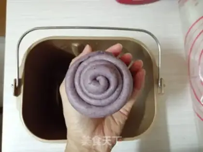 Make The baker