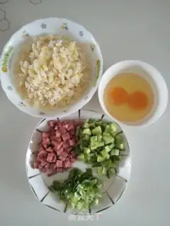 Make Egg fried rice step 1