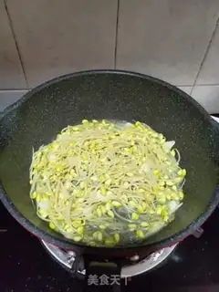 Make Clear the soybeans step 4