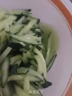 Make The cucumber guacamole step 2