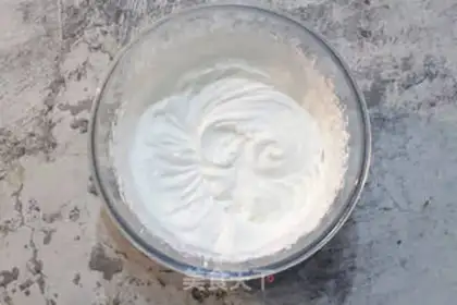 Make Blue yogurt mousse cake step 7