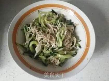 Make The cucumber guacamole step 4