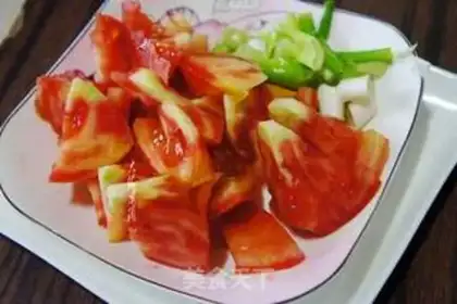 Make Tomato pickles step 1