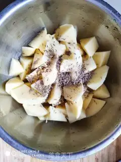 Make Baked potatoes step 2