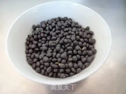 Make Black bean duck bone step 0
