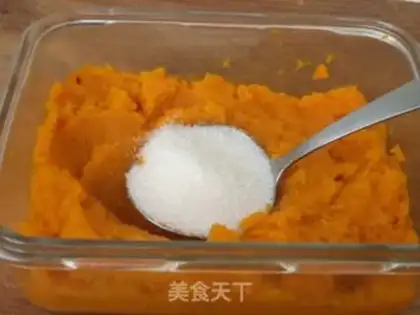 Make Microwave pumpkin sauce step 4