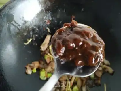 Make Spicy pork step 3