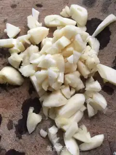 Make The pepper sauce noodles step 2
