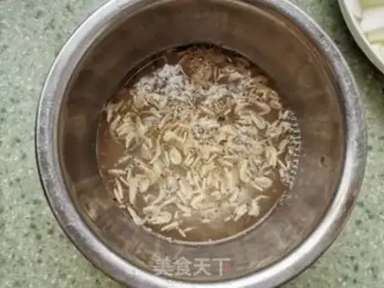 Make Shrimp pickles step 1