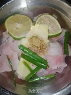 Make Cream pepper fried fish step 0