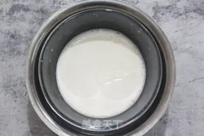 Make Coconut cinnamon cake step 1