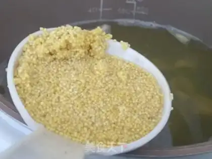 Make Lily green bean congee step 5