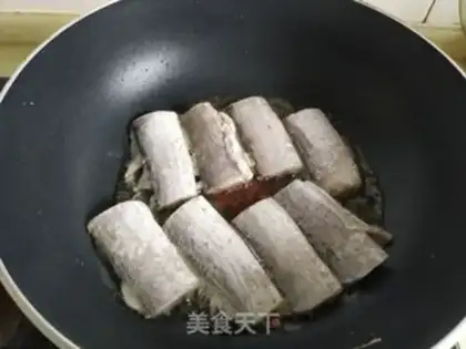 Make Red-fried fish step 3