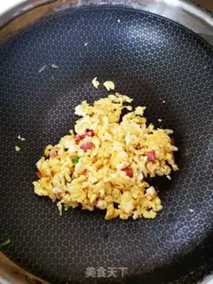 Make Shrimp egg fried rice step 3
