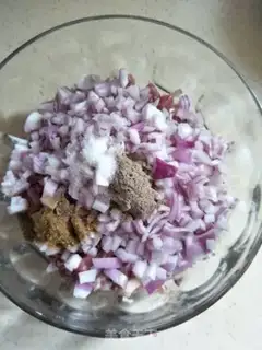 Make A lamb bun step 1
