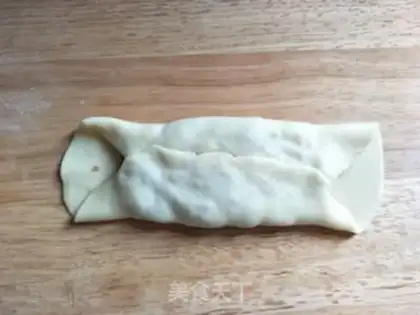 Make A lamb bun step 6