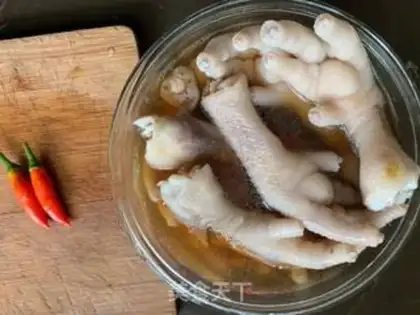 Make Wine and chicken claws step 3