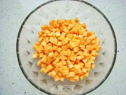 Make Potato gold cakes step 1