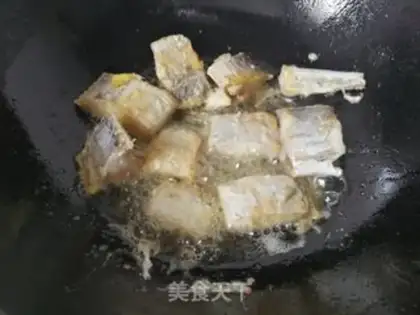 Make Red-fried fish step 3
