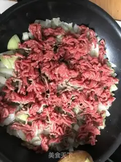 Make ♪ ♪ West red gravy ♪ step 3