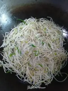 Make Sour bean sprouts step 4