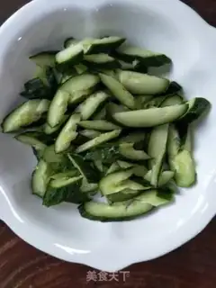 Make cucumber with a golden pin mushroom step 2