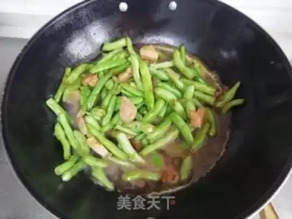 Make Four seasons of bean meat step 6