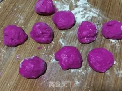 Make Flamingo bread step 7