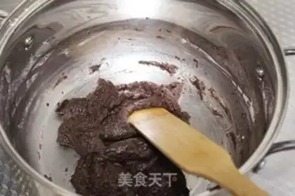 Make Chocolate blueberry naked cake step 0