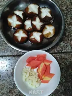 Make Red burning mushrooms step 3