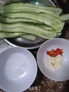Make Cold cucumber step 1
