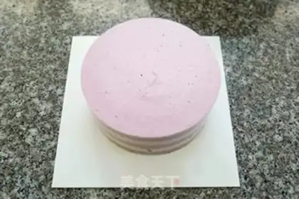 Make Chocolate blueberry naked cake step 12