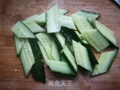 Make cucumber scabs step 1