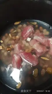 Make Lotus peanut lilies step 1