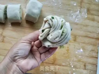 Make Onion peppers and bouquets step 18