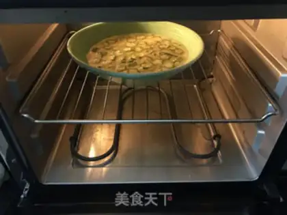 Make Autumn steamed eggs step 2