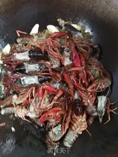 Make Sour crawfish step 3