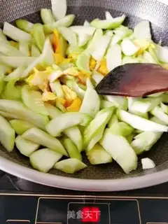 Make Smelt shrimp rice egg soup step 6
