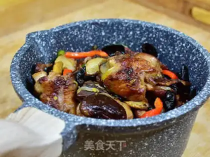 Make A dry pot with mushrooms and chicken ears step 11