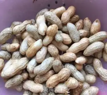 Make Plumbing peanuts step 1