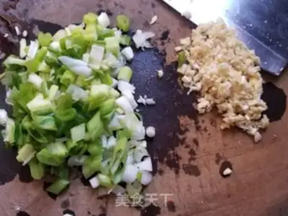 Make The cucumber molluscs step 4