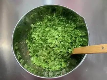 Make Spicy pie step 4