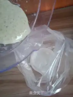 Make Quinoa black sesame muffins step 6